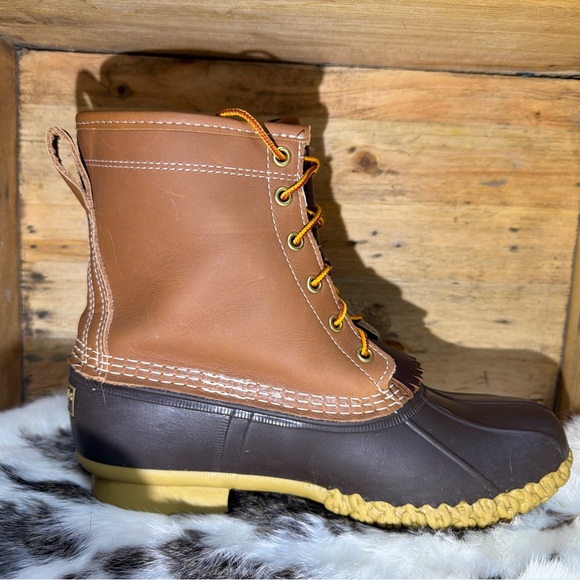L.L. Bean Men's Dark Brown and Tan Snow Boots - Picture 4 of 12
